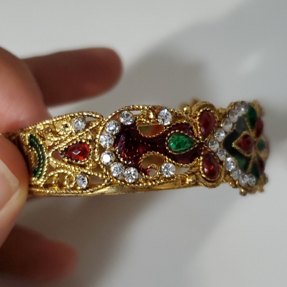 🤎 3/$20 🤎 Gold decorative Bracelets - Picture 5 of 8